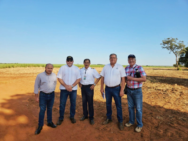 Autoridades inician proyecto de aeródromo en Santa María de Fe, Misiones.