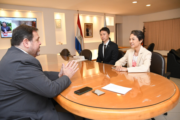 Presidente de la DINAC recibe en visita oficial a la Embajadora del Japón en Paraguay