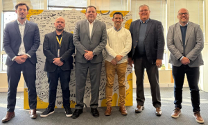 Autoridades de la DINAC visitan oficinas corporativas de Flybondi en Buenos Aires