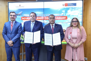 Paraguay y Perú fortalecen su cooperación en transporte aéreo